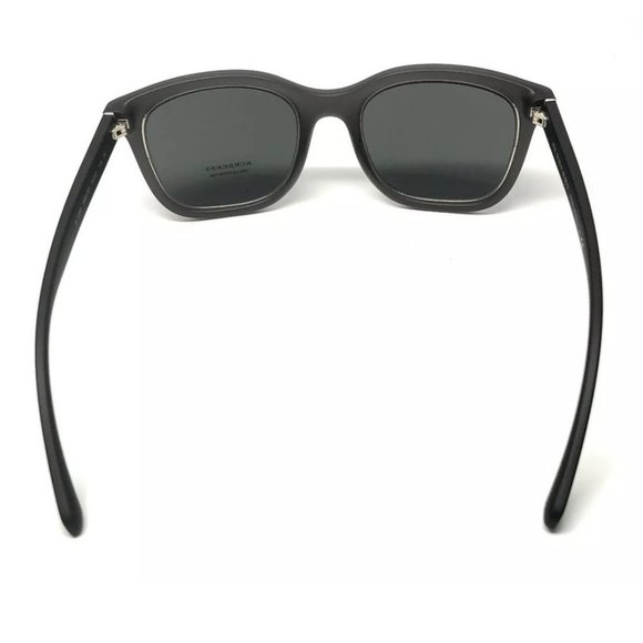 Burberry Women\'s Black Sunglasses!